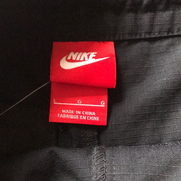 Men’s Nike woven basketball leisure shorts L NWT - Picture 4 of 6